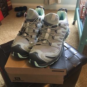 Salomon XA Pro hiker